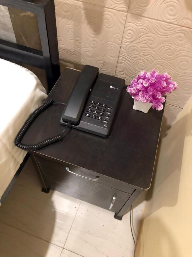 The Madaar House Hotell Varanasi Exteriör bild