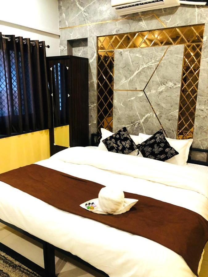 The Madaar House Hotell Varanasi Exteriör bild