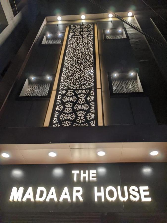 The Madaar House Hotell Varanasi Exteriör bild